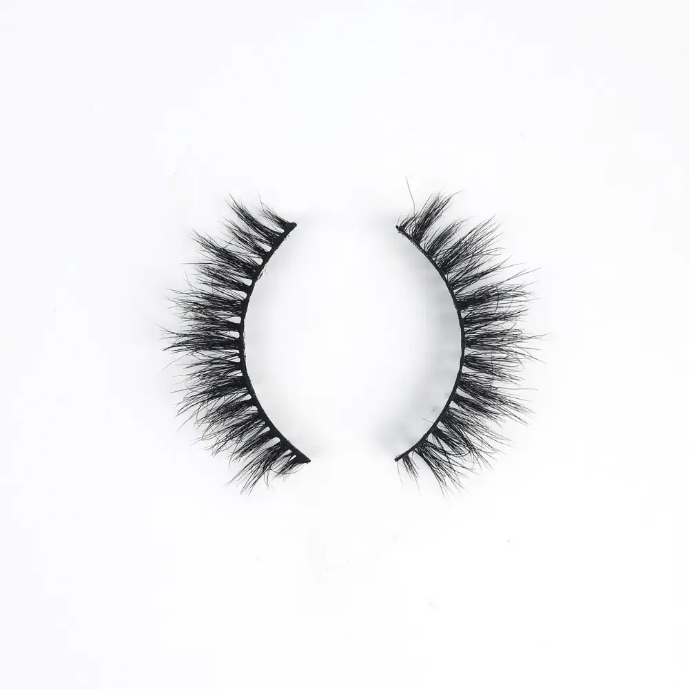 False Lashes for Hooded Eyes