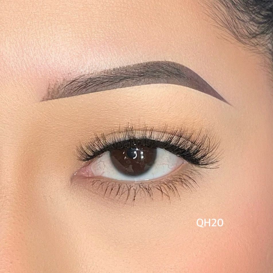 Best Lashes for Almond Eyes